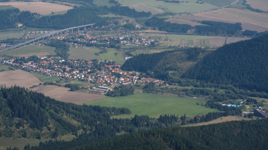 Villa Victoria Penzion Liptovský Ján 外观 照片