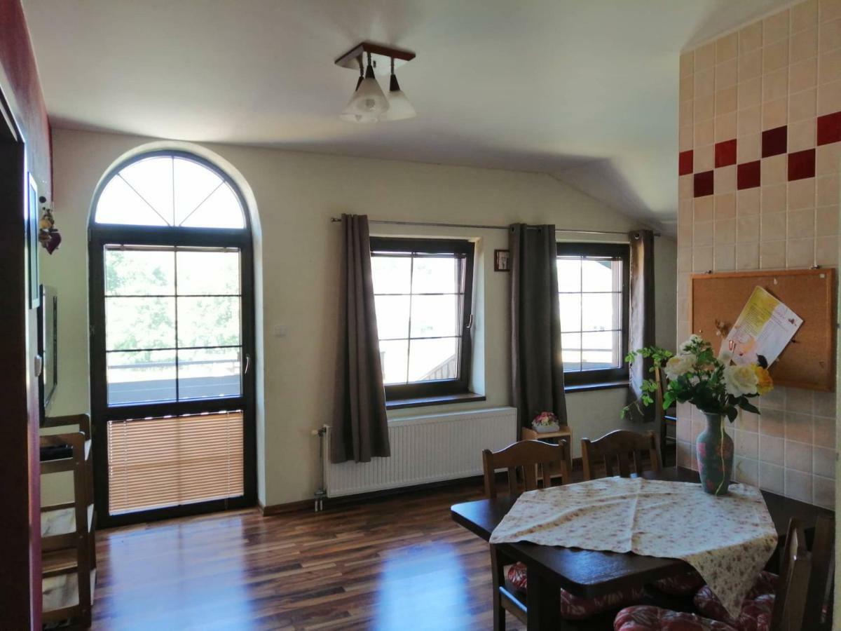 Villa Victoria Penzion Liptovský Ján 外观 照片